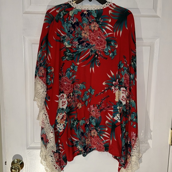 Like new! Boho Alter’d State, tropical cover-up M / L kimono - Picture 4 of 4